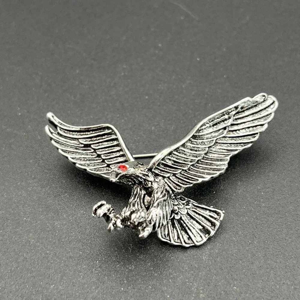 Eagle Red Eyes Bird Silver Tone Lapel Hat Pin